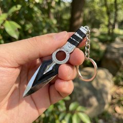 Jett Kunai Keychain