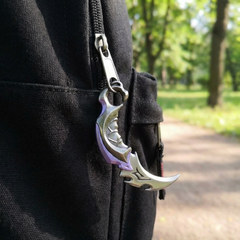 Reaver Karambit Keychain